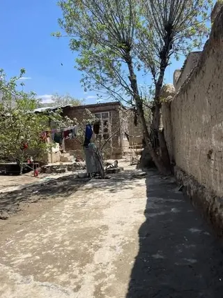 Old house for sale, 2 rooms, 5 biswa, Chehelsotoon, District 7, Kabul