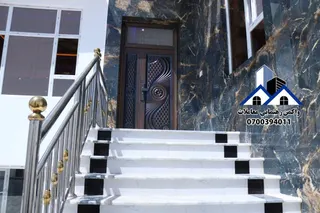 7-Room House in Aino Mena, 300m²