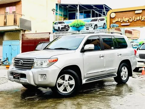 تویوتا لندکروزر VXR 2012