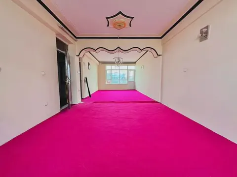 Apartment for sale, 5 rooms, 250 m² with roof terrace, 5th floor, Kabul