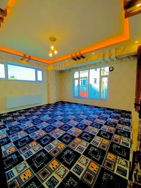 Apartment for sale, 3 rooms, 230 m² with roof terrace, 4th floor