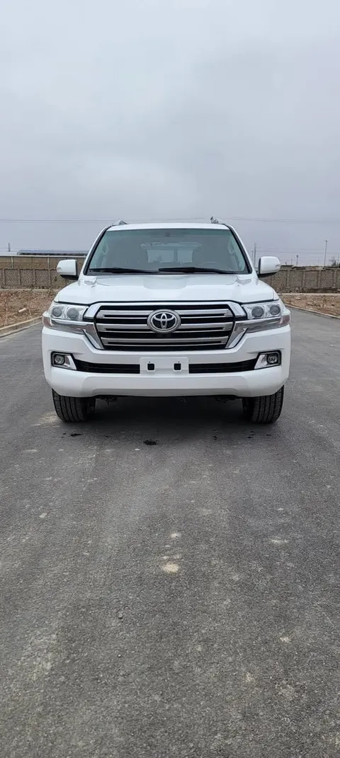 Toyota Land Cruiser 2012