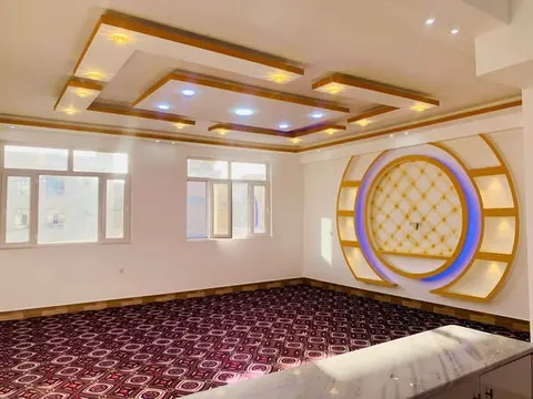 New 3-storey house for sale, 5 rooms, 130 m², District 9