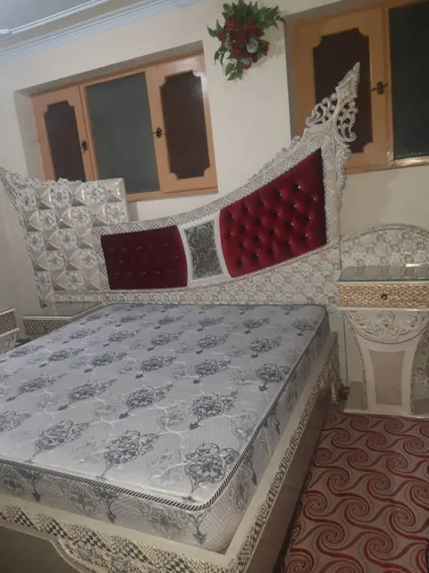 Royal Double Wooden Bed