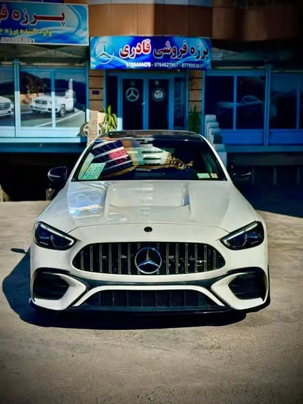 Mercedes-Benz 2015