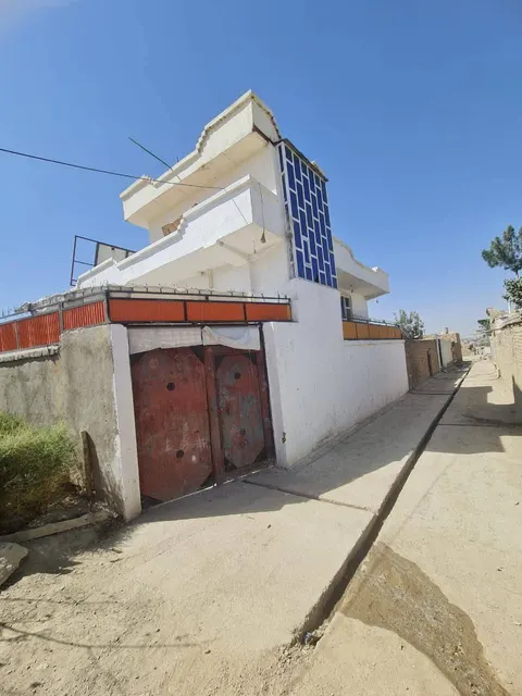 House for sale, 4 rooms, 200 m², Chehelsotoon, Kabul