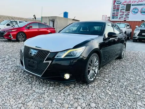 Toyota Crown 2013