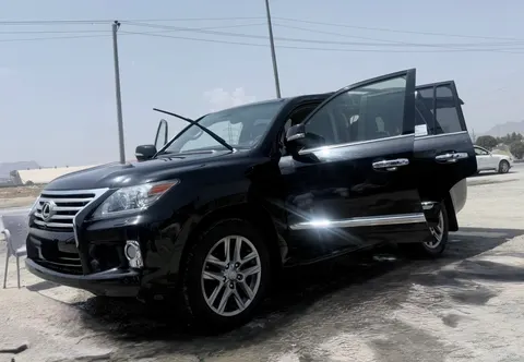 Lexus LX570 2013