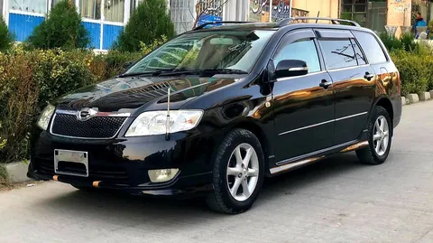 Toyota Fielder 2005