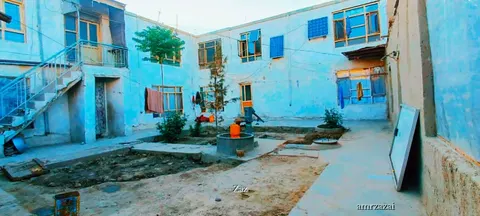 2-storey house for sale, 10 rooms, 350 m²