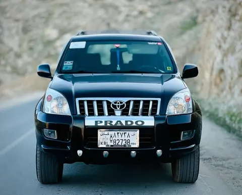 تویوتا لندکروزر 2005