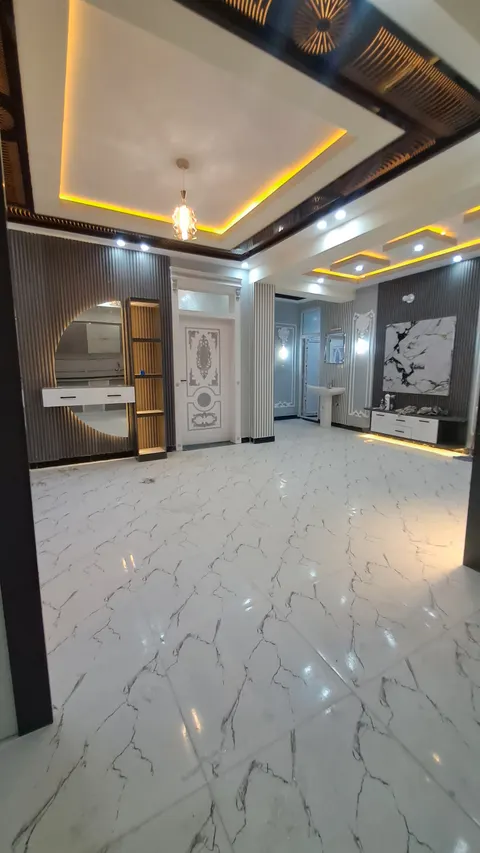 VIP apartment for sale, 3 rooms, 260 m², roof terrace, Khisht-e Hochtief, Kabul