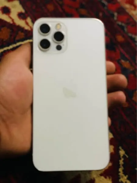 آیفون 12 پرو