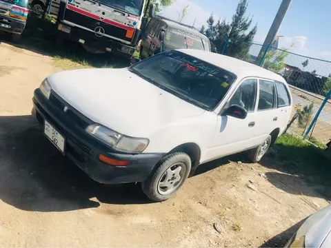 تویوتا کرولا 1996