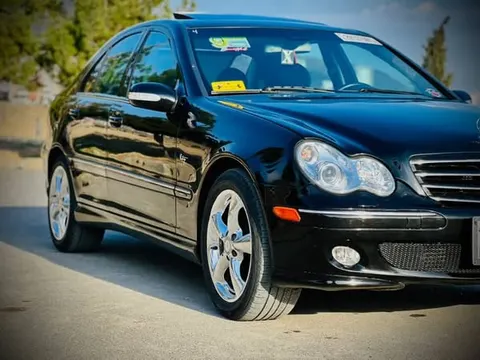 مرسیدس بنز 2005