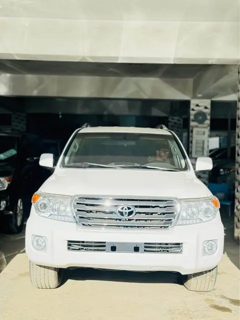 Toyota Land Cruiser 2014