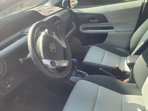 Toyota Aqua 2014