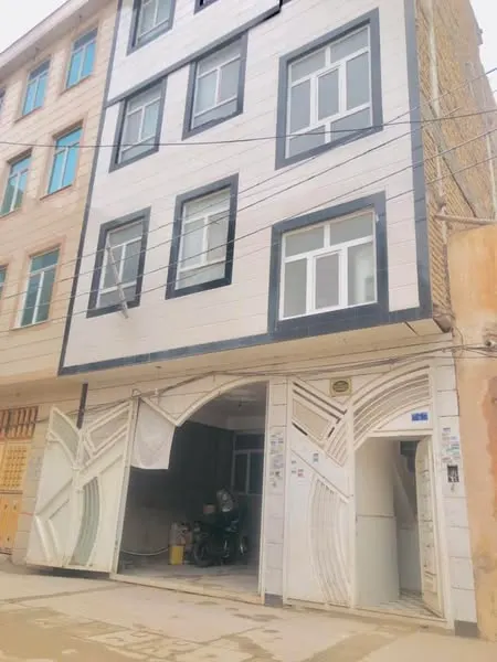 3.5-storey house for sale, Imam Shashnoor Road