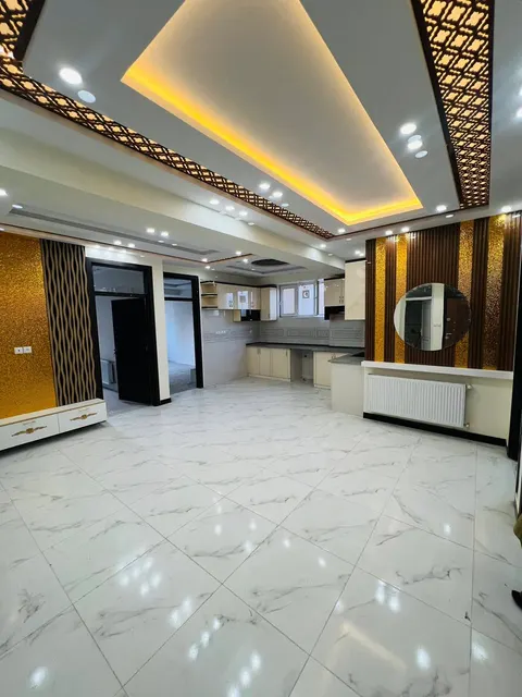 VIP apartment for sale, 4 rooms, 135 m², 2nd floor, Khair Khana 3