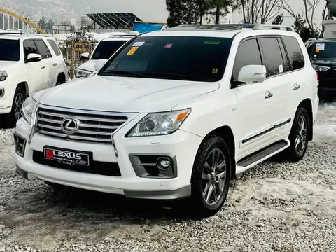 لکسس LX570 2010