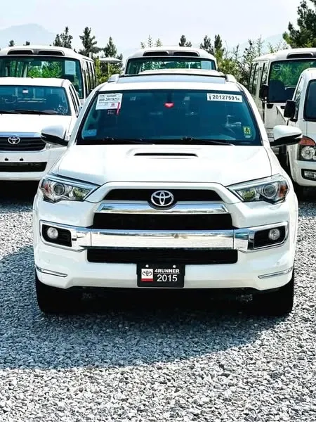 تویوتا 4Runner 2015