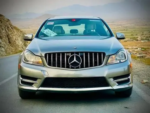 Mercedes-Benz 2012