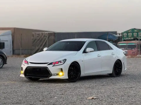 Toyota Mark X GS 2013