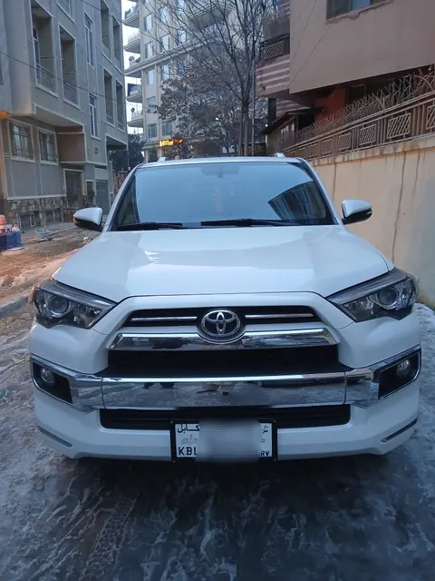 Toyota 4 Runner 2013