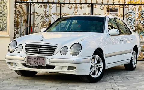 Mercedes-Benz 2001