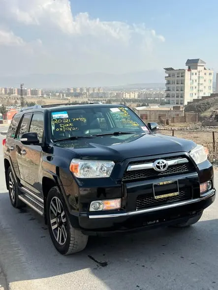 Toyota 4Runner Limited 2011
