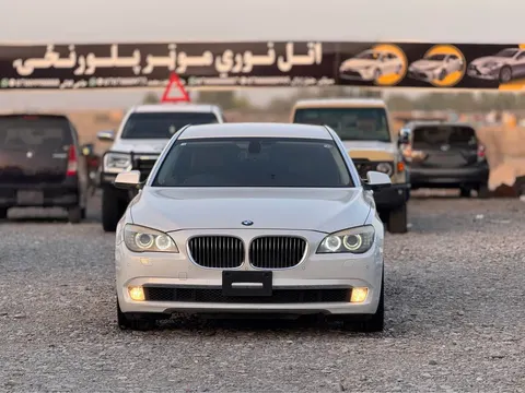 BMW 760Li 2013