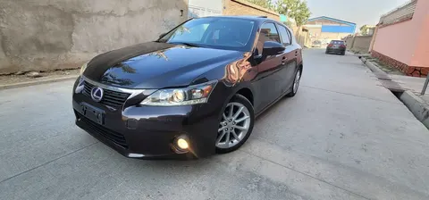 Lexus 2011