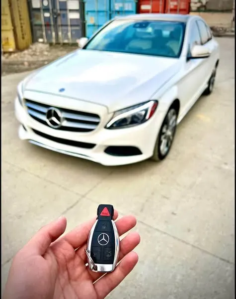 Mercedes-Benz 2016