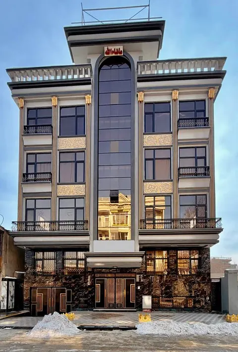 Two VIP apartments for sale, 4 rooms, 340 m² with roof terrace