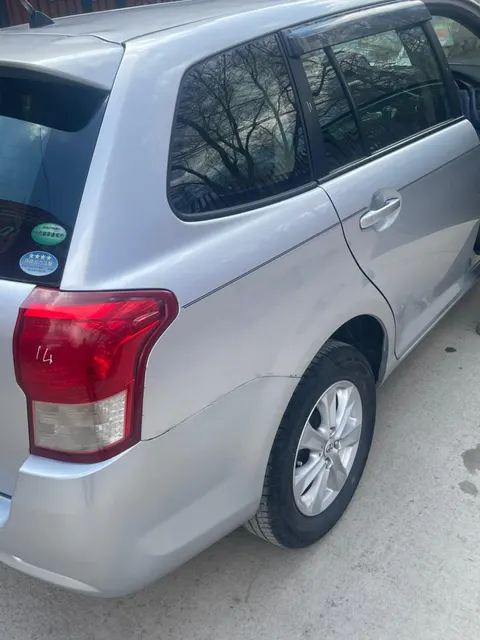 Toyota Fielder 2014