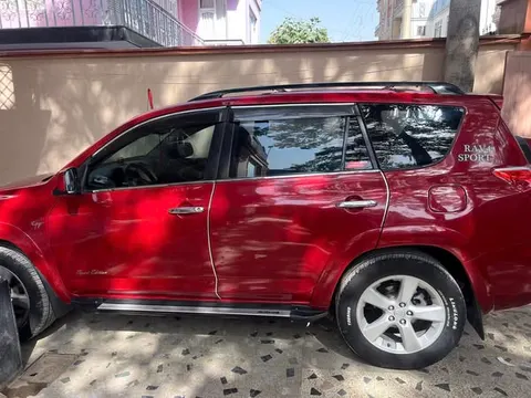 تویوتا RAV4 2006