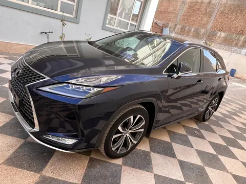 Lexus 2020