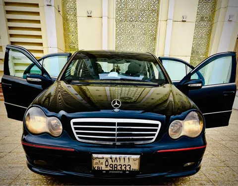 Mercedes-Benz 2005