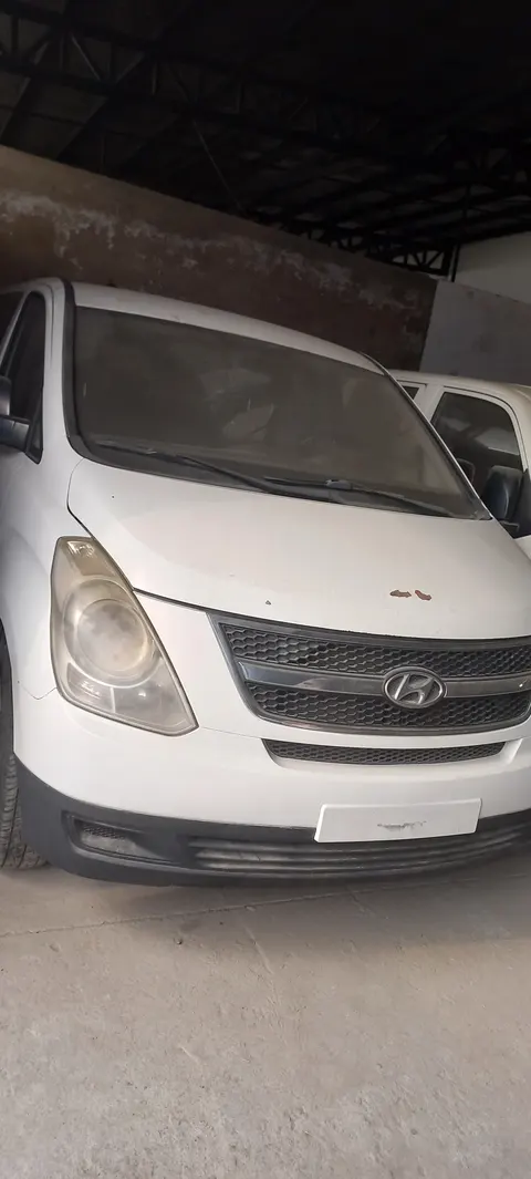 هیوندای مینی بس 2012