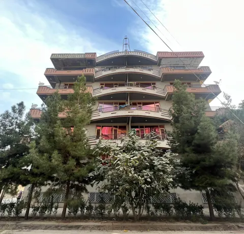 6-storey building for sale, 10 apartments, Gul-e Surkh Square, District 4, Kabul