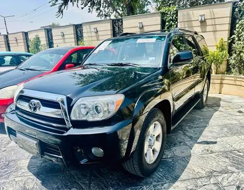 تویوتا 4Runner 2006