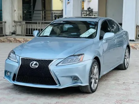 لکسس IS250 2008