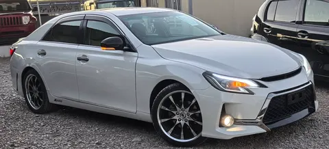Toyota Mark X 2010