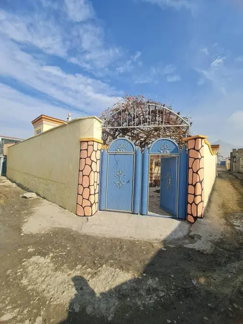 House for sale, 4 rooms, 300 m², Pul-e Hassan Khan, Chehelsotoon, Kabul