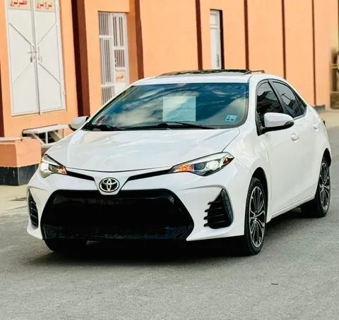 Toyota Corolla Premium 2016