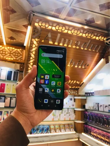 Infinix hot 40