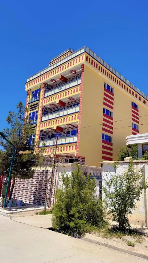 5-storey building for sale, 17 rooms, 300 m², Arzan Qimat Block 2