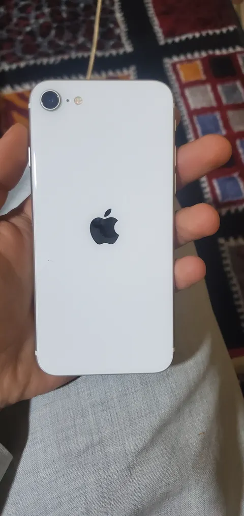 iPhone SE 2 2020