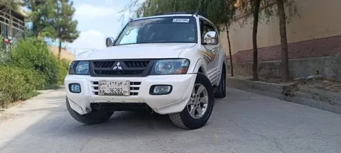 Mitsubishi Pajero 2004