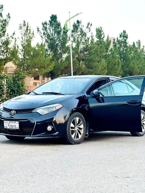 Toyota Corolla LE 2015
